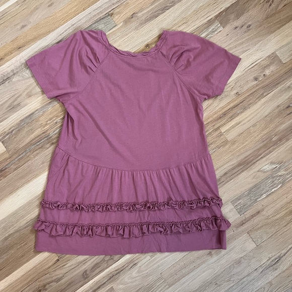 Dusty Rose Ruffled Tee - Picture 3 of 4